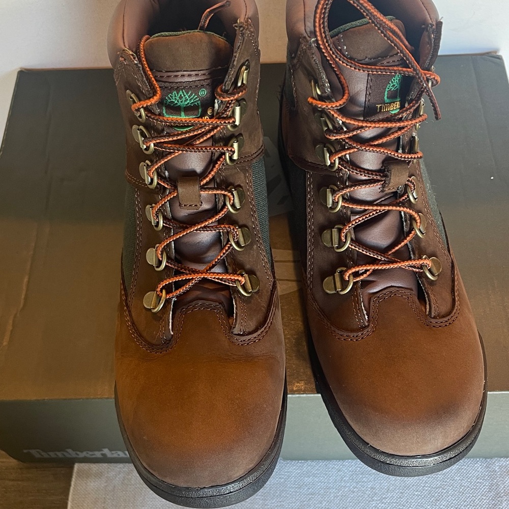 NIB TIMBERLAND FIELD LACE UP NUBUCK MENS/BOYS BOOTS SIZE 6 BROWN - Picture 9 of 17